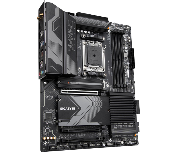 Gigabyte X670 GAMING X AX - 1075592 - zdjęcie 3